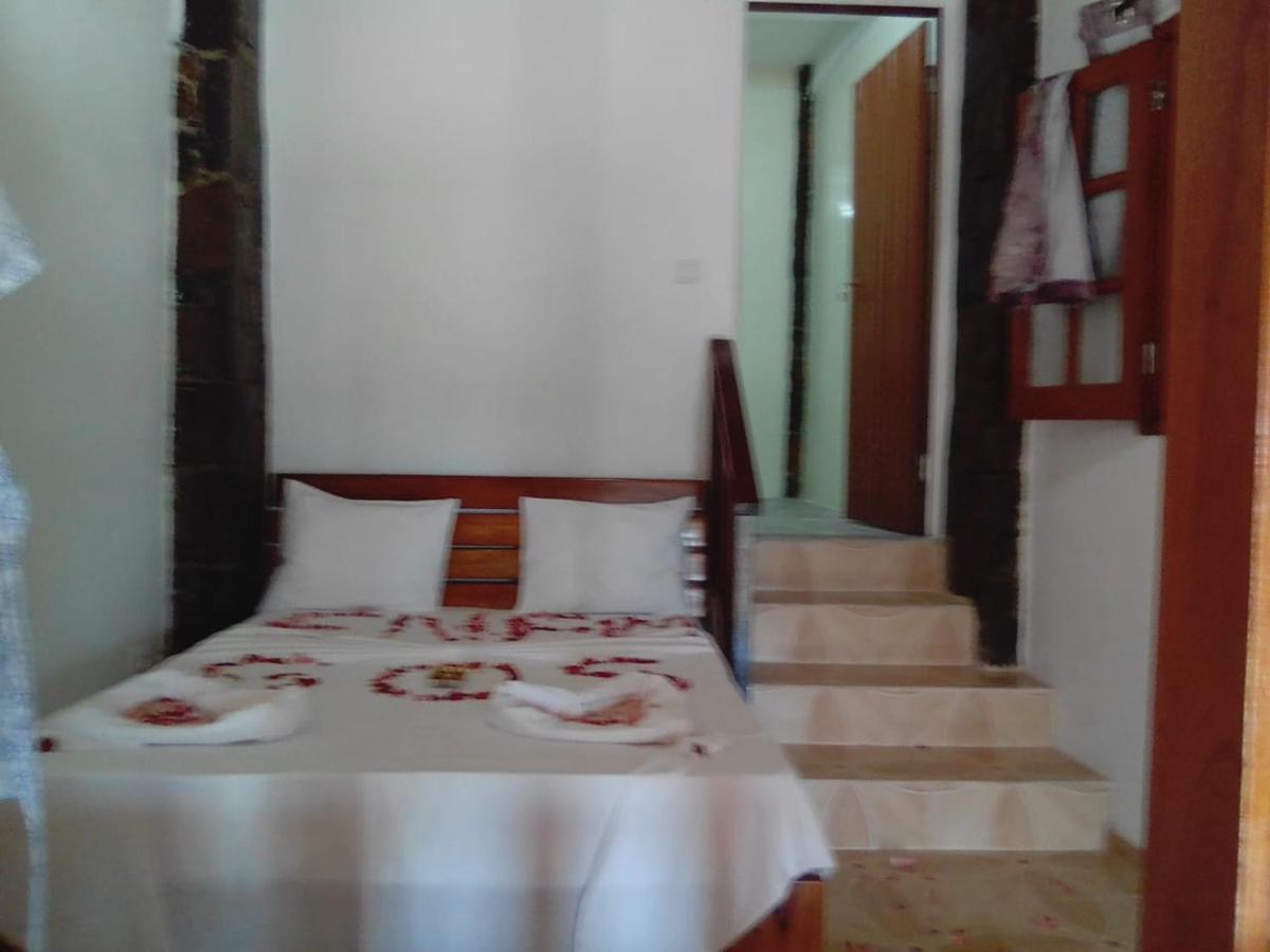 Domus Guesthouse Santana Екстериор снимка