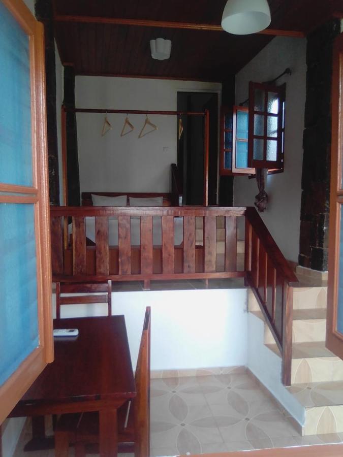 Domus Guesthouse Santana Екстериор снимка